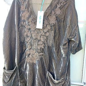 Kyla Seo Rayna linen Embroidered 8 Blouse large